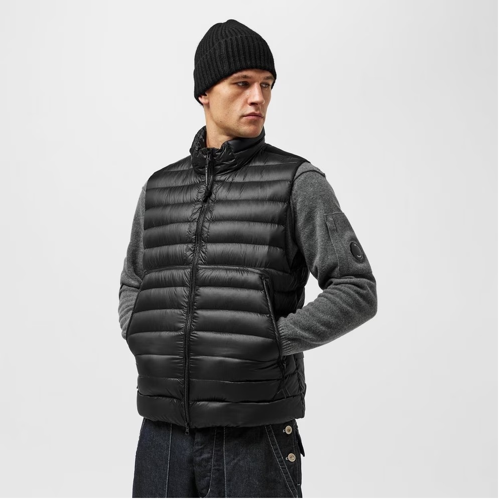 C.P. Company Weather-Resistant Sleeveless Gilet - Black - Image 3